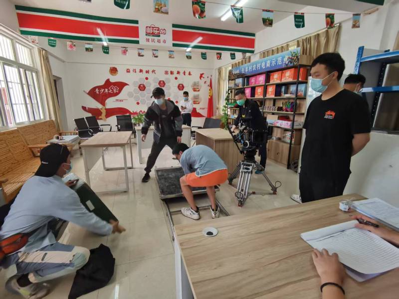 新市区广告片拍摄公司：极简主义践行者，少即是多的视觉哲学